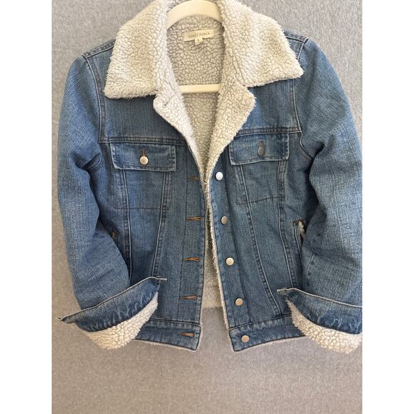 Honey Punch Sherpa Lined Denim Jacket Women’s Small - Picture 5 of 9